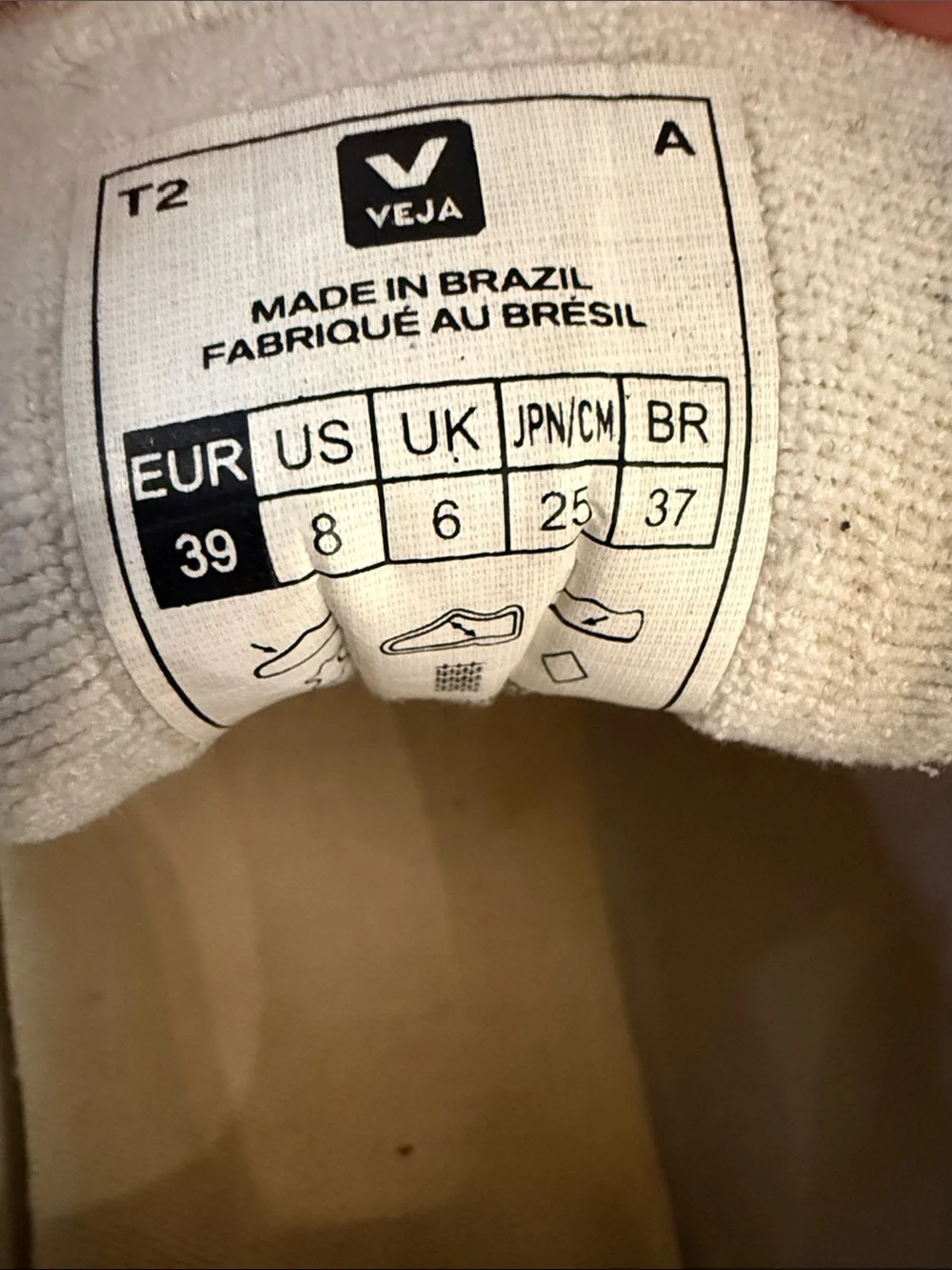 Veja White Sneakers with Light Beige Suede V